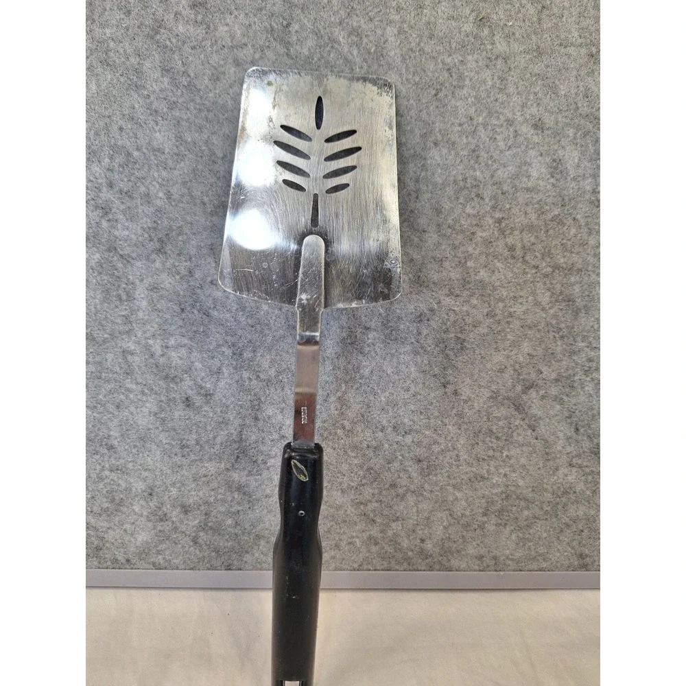 Vintage Stainless Steel Spatula Japan Wheat Cutout Black Handle Offset Turner
